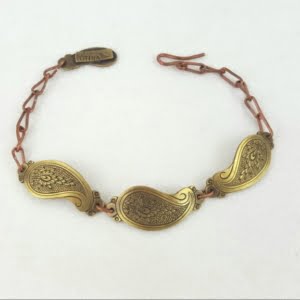 Handmade Paisley Bracelet Alangoo