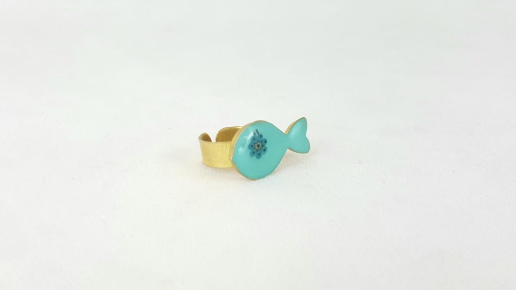 BLUE FISH BRASS RING