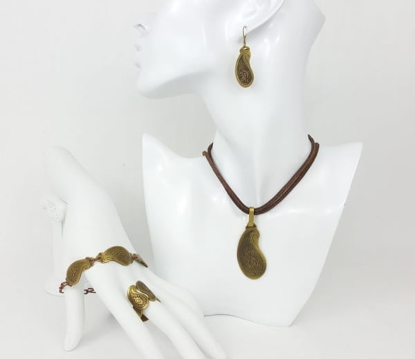 persian-jewellery-persiscollection.com