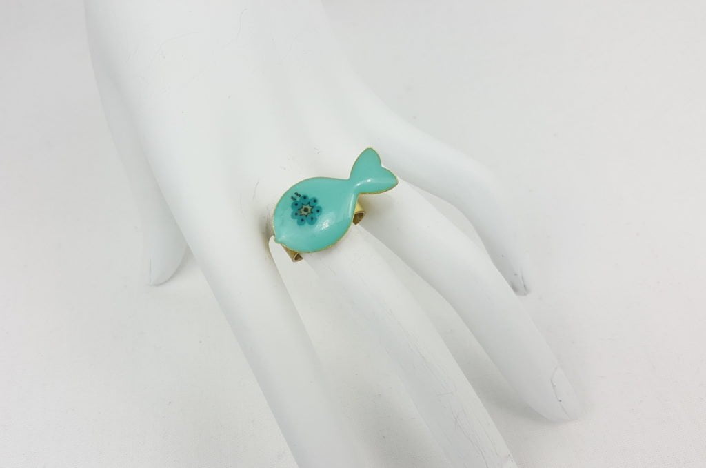BLUE FISH BRASS RING