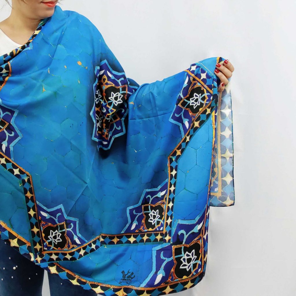 Blue scarf with Tile design