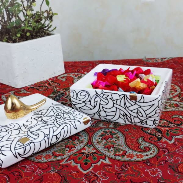 Calligraphy Bonbon Dish