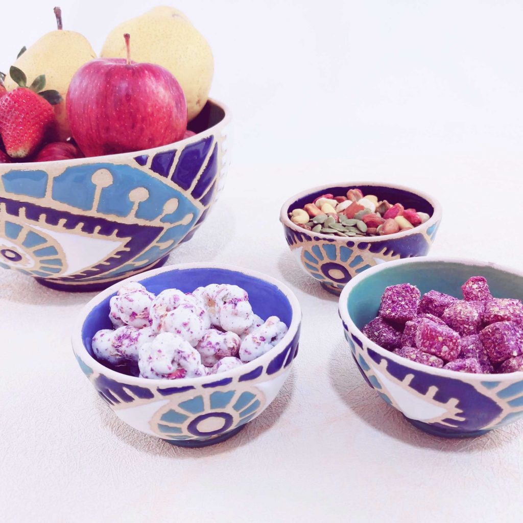 COLORFUL BOWLS SET