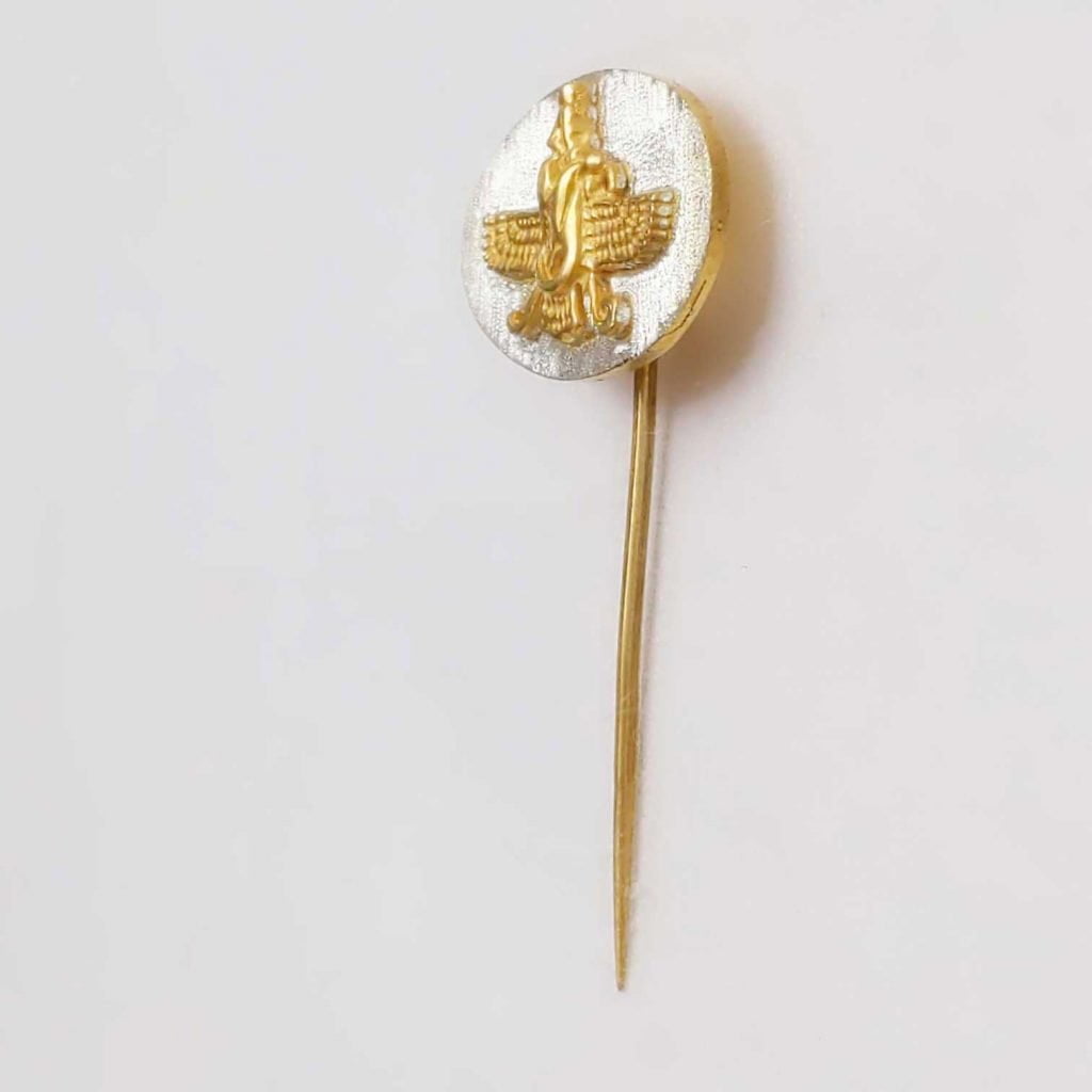 FARVAHAR SUIT PIN, GOLD PLATED ON SILVER