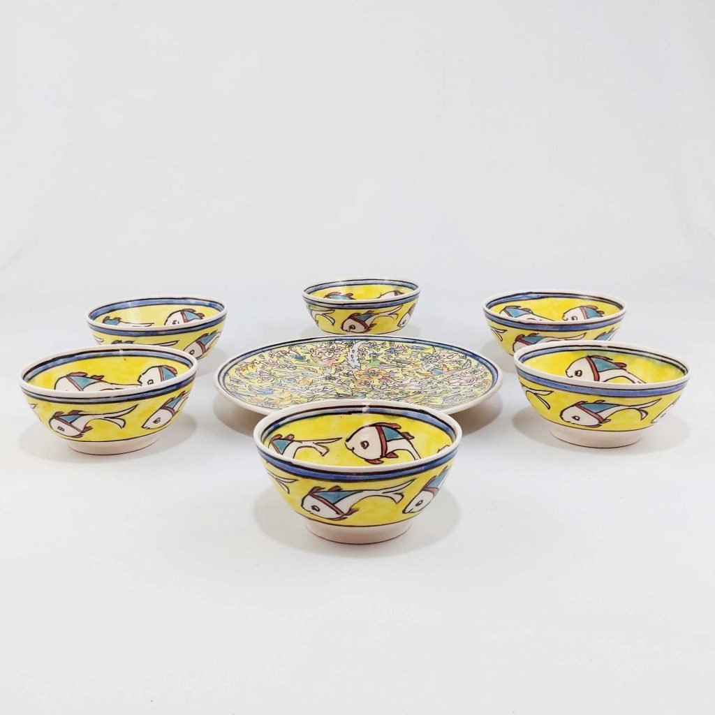 Fish Haft Seen Set Material: Ceramic