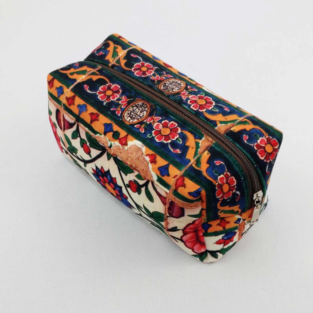 FLORAL TILE MAKEUP BAG
