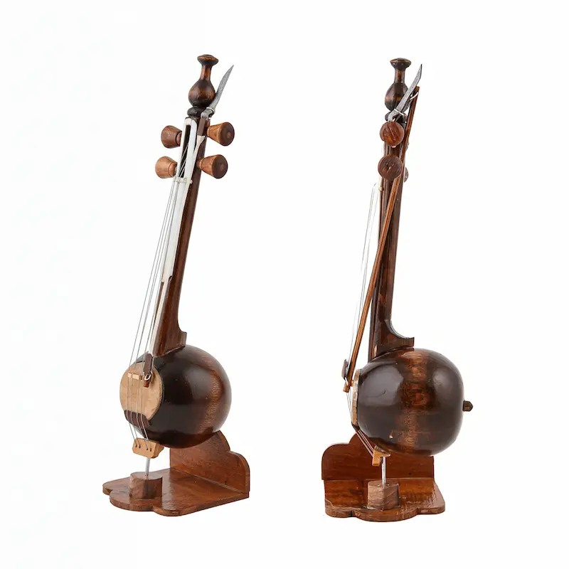 Fiddle Statue Wooden