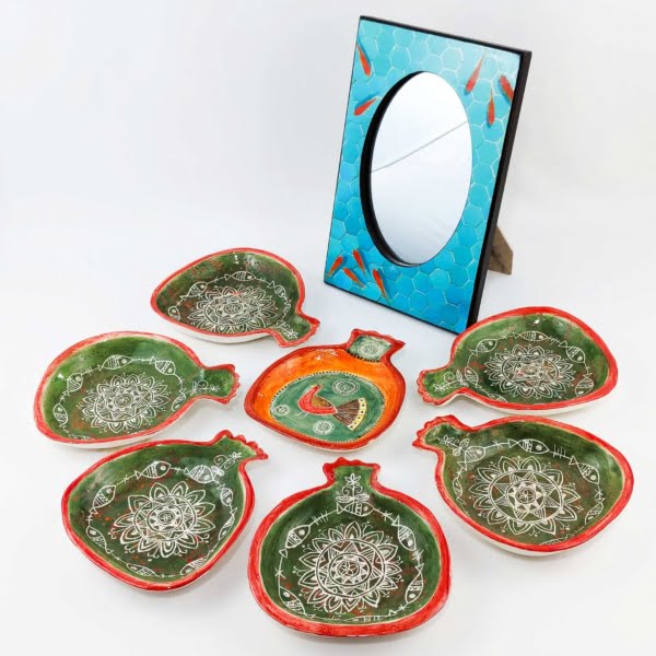 Red and Green Pomegranate Haft Seen Set
