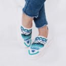 Giveh shoes with blue yarn strap