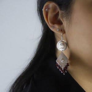 Farvahar gold necklace-persis collection