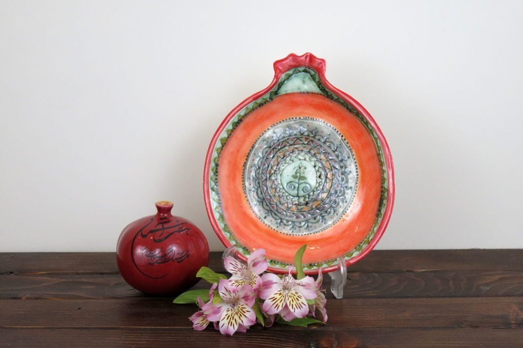 28cm Handmade Pomegranate Ceramic Plate