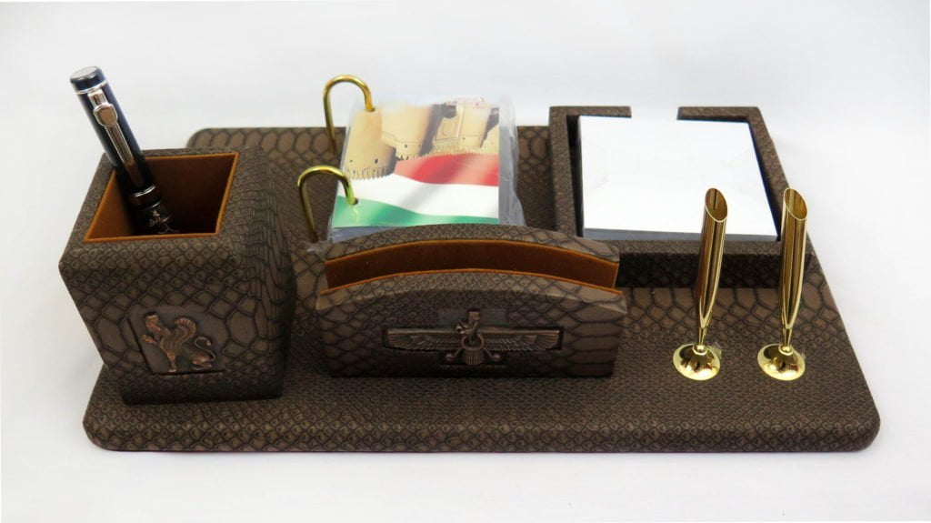 Farvahar Desk Set