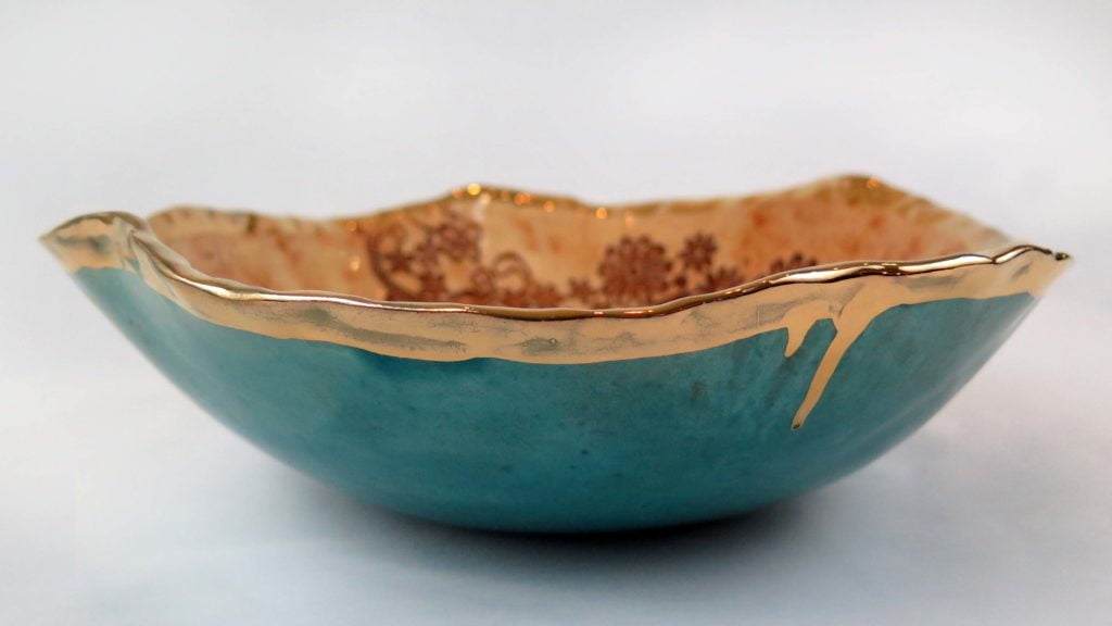 28cm Handmade Floral Pottery Bowl