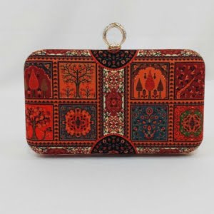 KILIM DESIGN CLUTCH