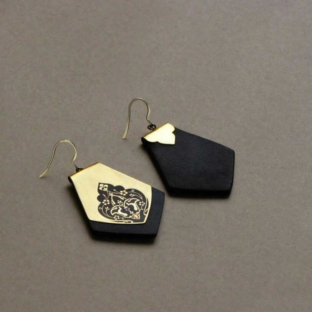 Leather Triangle Necklace & Earrings Set