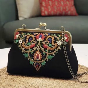 BLACK NEEDLEWORK CANVAS CLUTCH