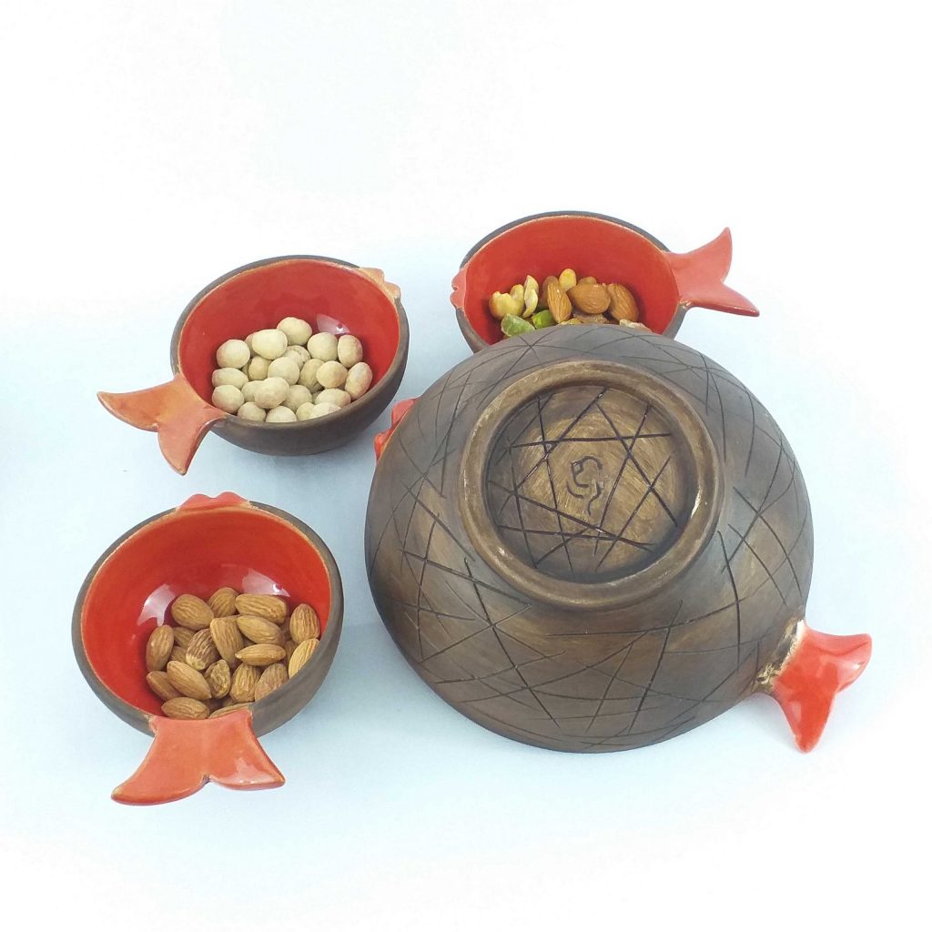 Persian Fish Bowls Size of Large bowl: 20 cm