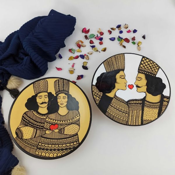 Persian Kiss Plate, 30cm Hand Painted Decorative Plate