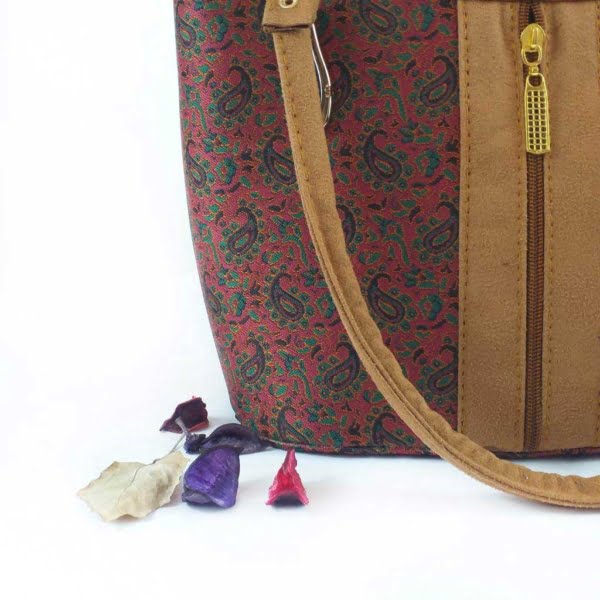 Red Persian Termeh Shoulder Bag