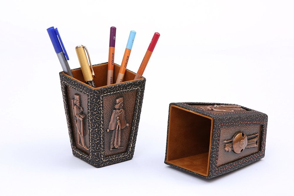 Persis Pen Holder