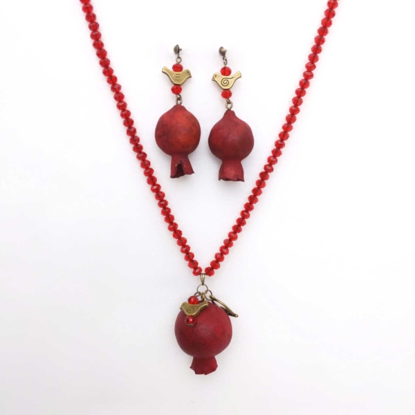 Natural Persian Pomegranate Necklace and Earrings Set