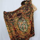 Scarf with flower and chicken design