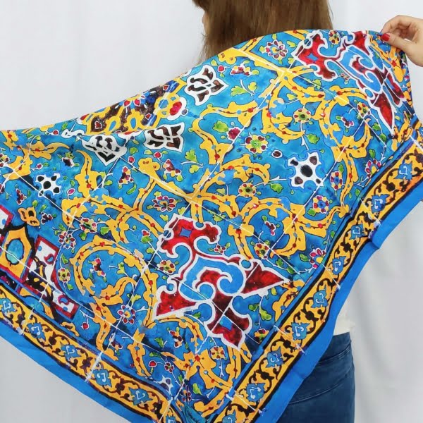 Scarf with mosque tile design