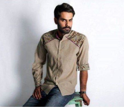 About traditional Iranian men's clothing - Traditional Dress For Men