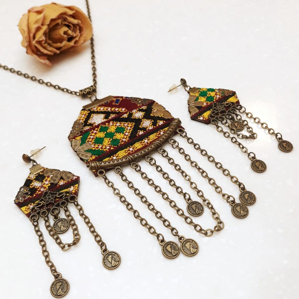 VINTAGE BALOCHI NEEDLEWORK JEWELLERY SET