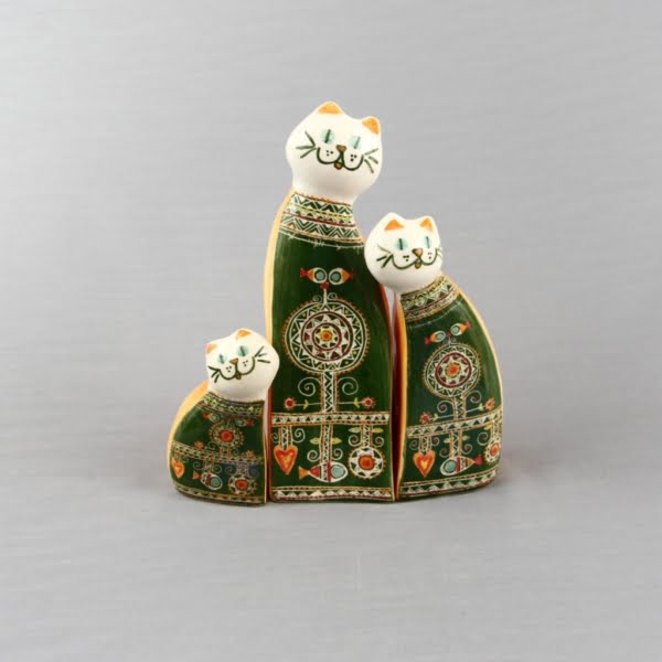 Ceramic Cat Family