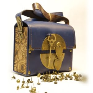 LOCK BLUE LEATHER QUILTED BAG-Persis Collection