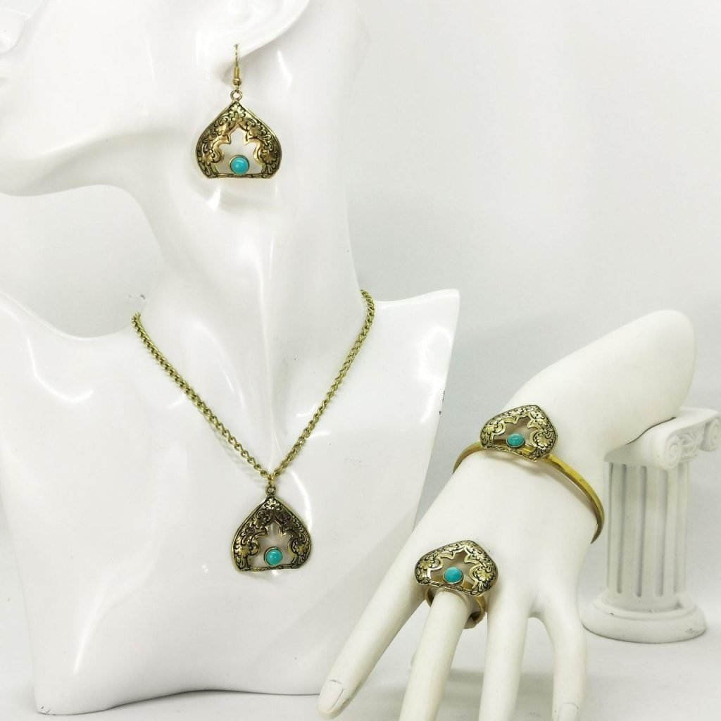 Turquoise Dome Jewellery Set model