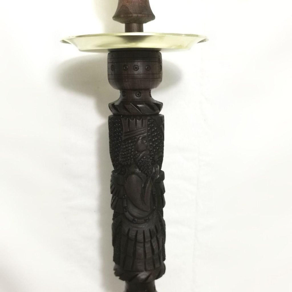 BLACK FARVAHAR QALYAN HOOKAH from close up view