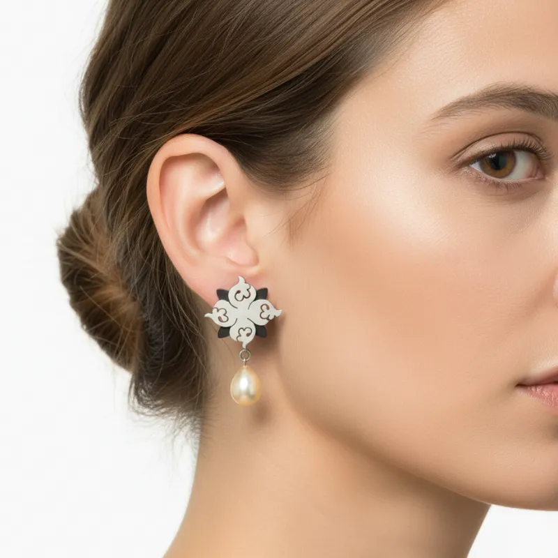 ESLIMI PEARLS EARRING-Persis Collection