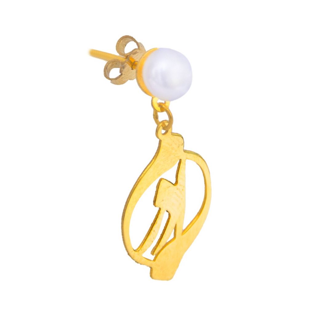 Gold calligraphy earrings (my mother)