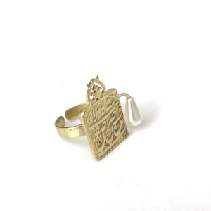 Pearl Ring with Brass Stirrup