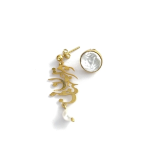 My Life Pearls Earrings