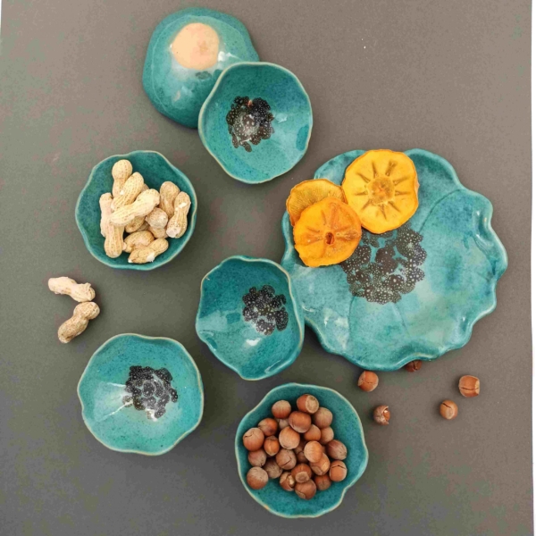 Ceramic bowl set with mirror