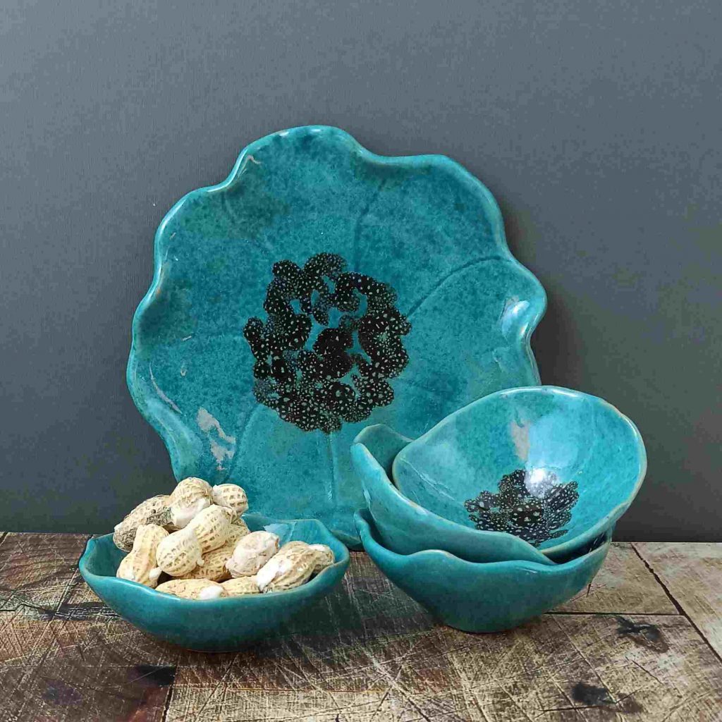Ceramic bowl set with mirror