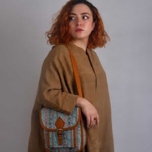 Termeh Shoulder Bags_ Local Model