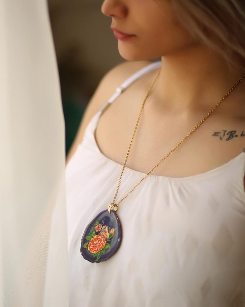 homa Agate Necklace on neck