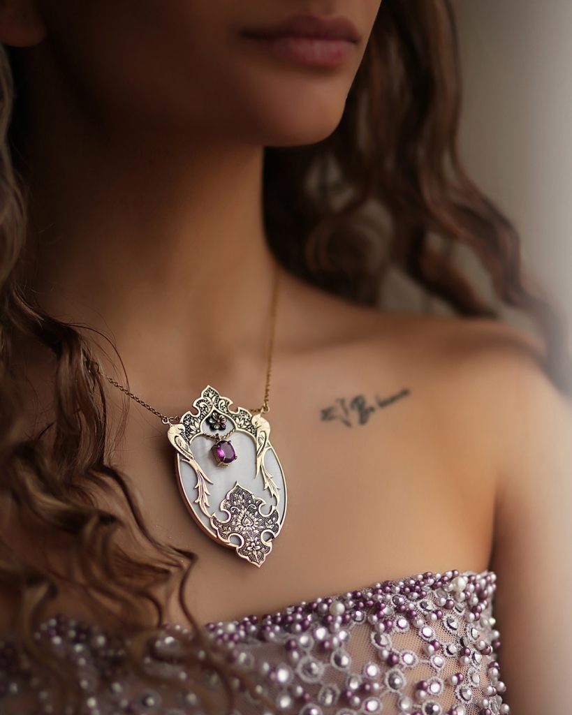 Anahita Shell Necklace