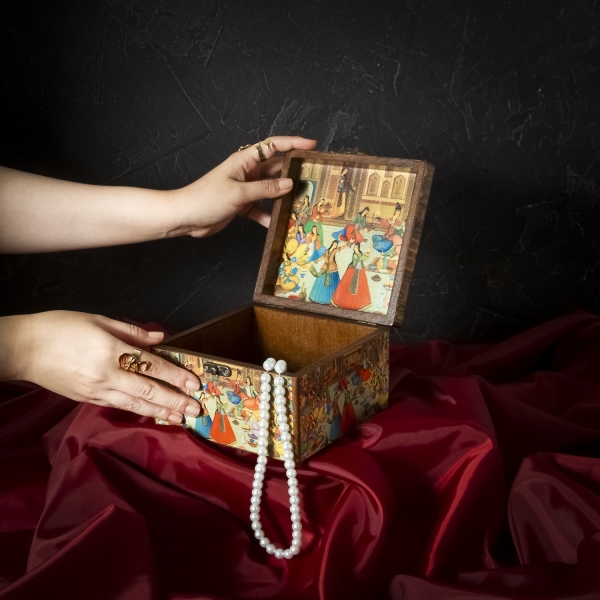 Persian Banquet Pattern Jewelry Box 15 x 15cm