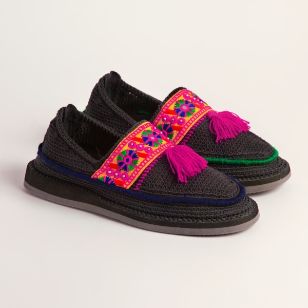 Balochi Embroidery Giveh – Charcoal