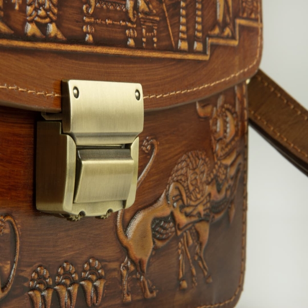 Hakhamanesh Shoulder Bag