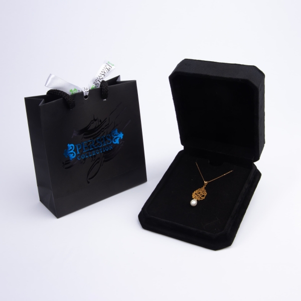 Maman 18k Gold and Pearl Necklace