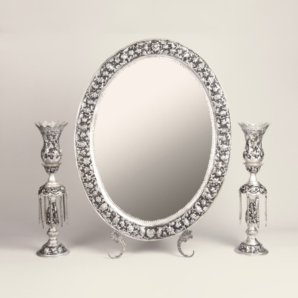 Persian Oval Ayne Shamdoon – Silver Ghalamzani