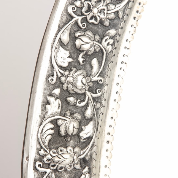 Persian Oval Ayne Shamdoon – Silver Ghalamzani
