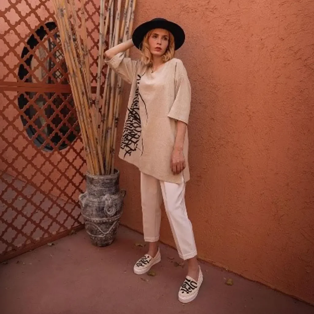 Elegant Calligraphy Cotton Blouse - Women's Cotton Tunic