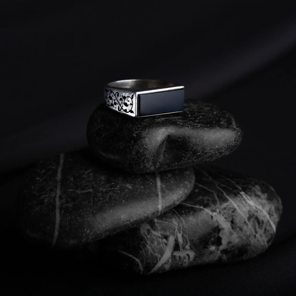 Classic Agate Men's Silver Ring